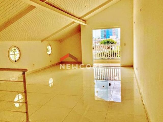 Casa em Rua Nabuco de Araújo Aparecida Santos/SP