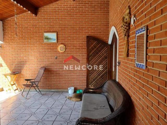 Casa em Rua Opala Estância Balneária Belmira Novaes Peruíbe/SP
