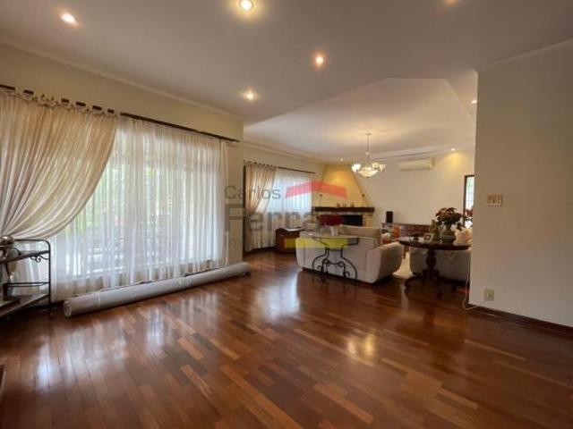 Casa em rua Sem Saída Com Vista Para A Serra Da Cantareira, 4 Dormitórios, Sendo