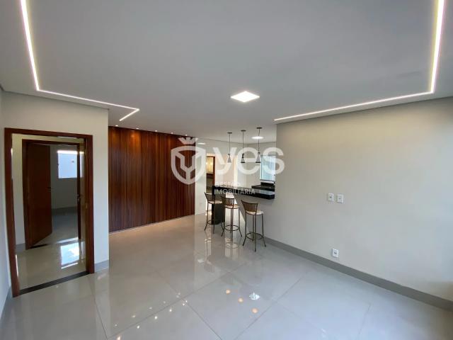 Casa em Recanto do Bosque, Araxá/MG de 180m² 3 quartos à venda por R$ 759.600,00