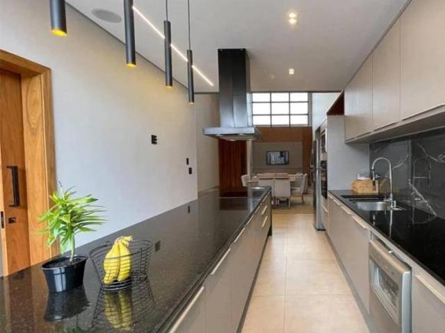 Casa em Residencial Vale Verde, Marília/SP de 287m² 3 quartos à venda por R$ 1.400.000,00