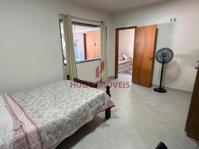 Casa em São José dos Campos SP, Jardim Motorama 3 Quartos, 1 Suíte, 1 Sala, 3 Banheiros, 4 Vagas