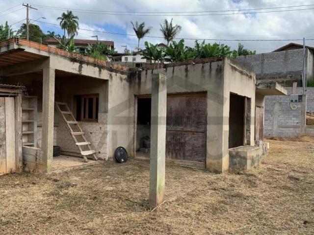 Casa em São Lourenço da Serra  Casa à venda em São Lourenço/SP
