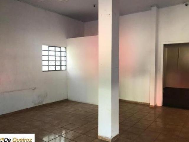 CASA EM SÃO PAULO NA ZONA SUL, LOCALIZADA NO CENTRO DE AREALVA!