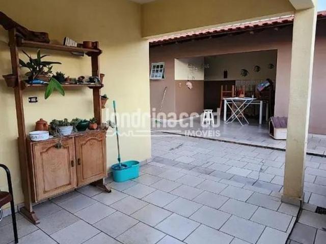 Casa em São Pedro, Londrina/PR de 140m² 3 quartos à venda por R$ 440.000,00