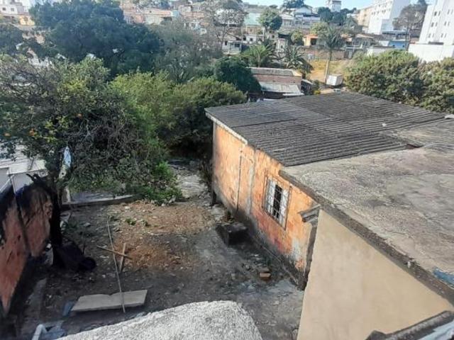Casa em Santa Mônica Belo Horizonte Ideal para investimento