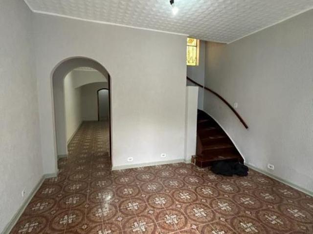 Casa em Saúde com 260m², 6 quartos e 1 vaga