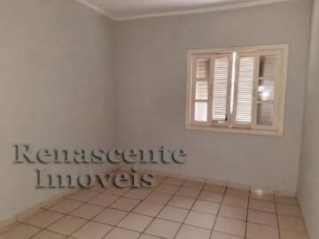 Casa em *sobreloja* com 3 dormitórios no Jd. Cidália