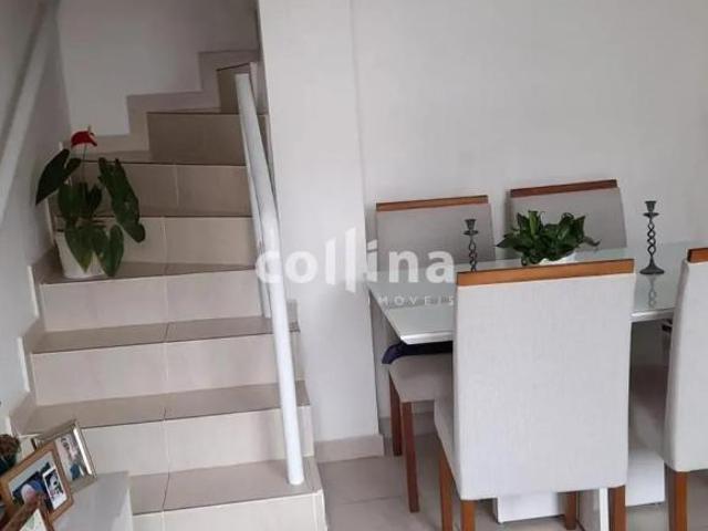 Casa em Taboleiro Verde, Cotia/SP de 59m² 2 quartos à venda por R$ 285.000,00