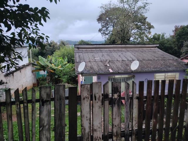 Casa em telemaco borba