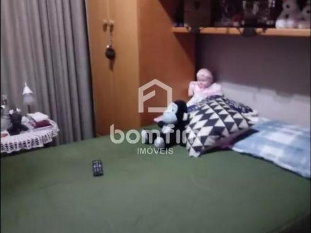 Casa em Teresópolis, Porto Alegre/RS de 400m² 4 quartos à venda por R$ 1.500.000,00