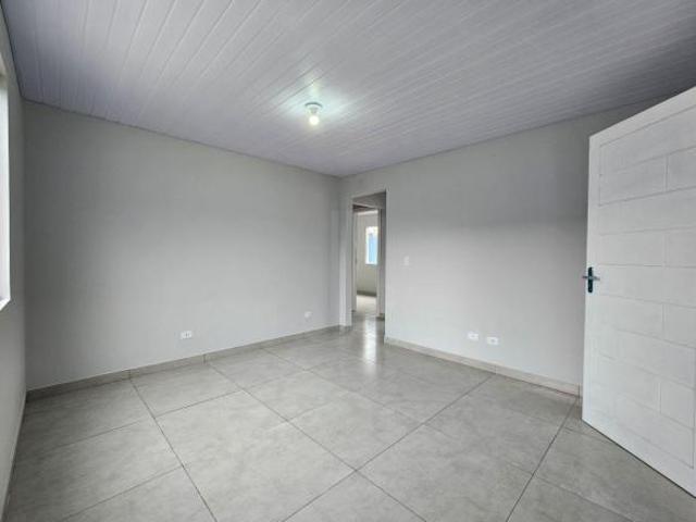Casa em terreno de 300 m² com 2 quartos à venda | Segunda casa no terreno