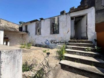 CASA EM TERRENO DE 413M², COM ZONEAMENTO ZONA MISTA, NA FREGUESIA DO Ó