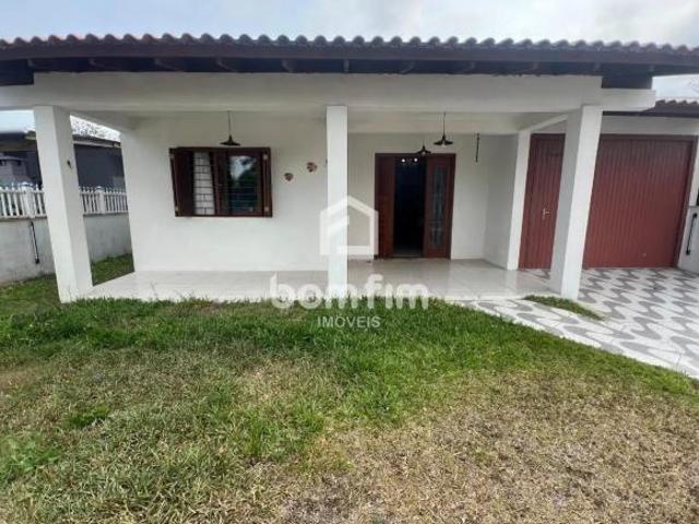 Casa em, Torres/RS de 200m² 4 quartos à venda por R$ 500.000,00