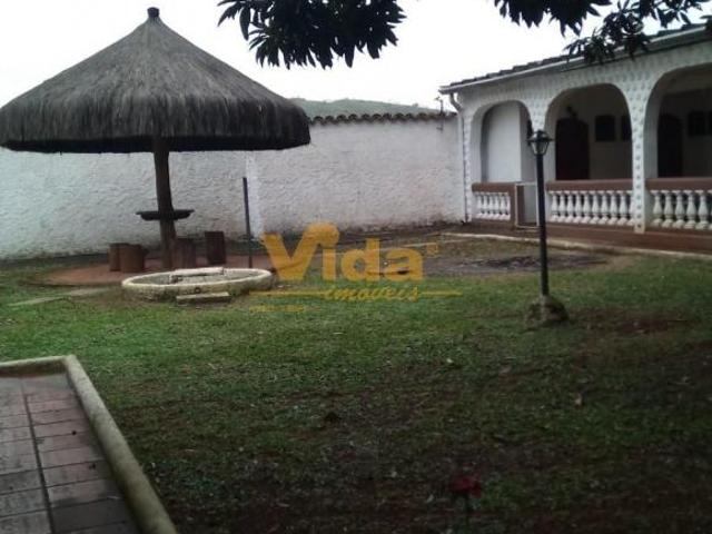 Casa em Três Montanhas Osasco, SP