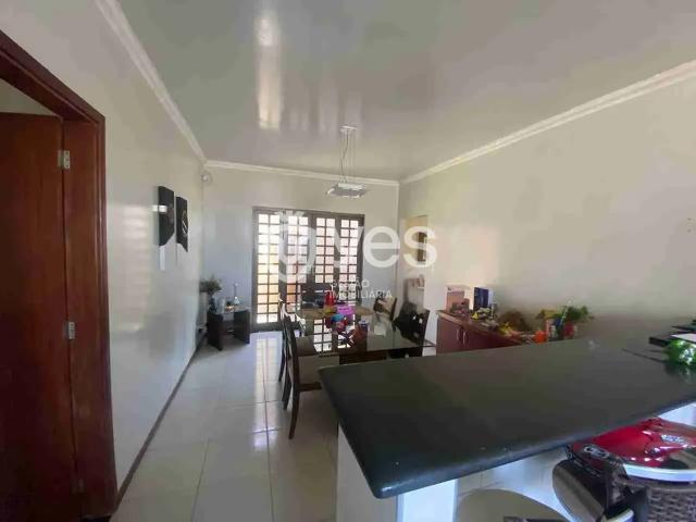 Casa em Veredas da Cidade, Araxá/MG de 215m² 3 quartos à venda por R$ 549.700,00