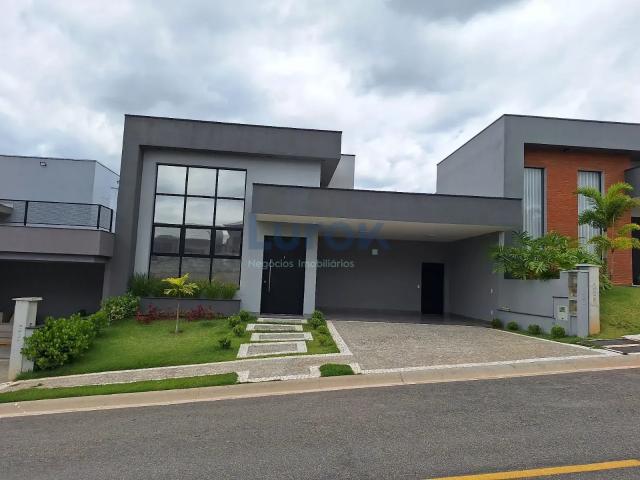 Casa em Vila Capuava, Valinhos/SP de 191m² 3 quartos à venda por R$ 1.690.000,00 ou para locação R$ 8.500,00/mes