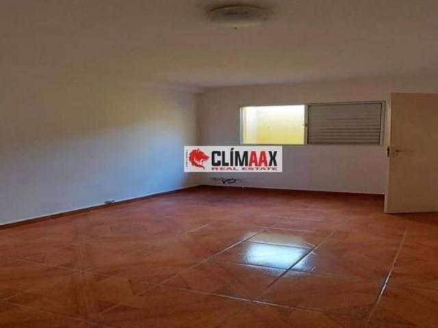 Casa em Vila Anglo Brasileira com 80m², 2 dorm terreno 114m² São Paulo