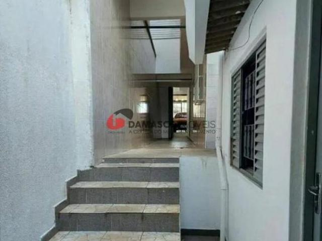 Casa em Vila Aquilino