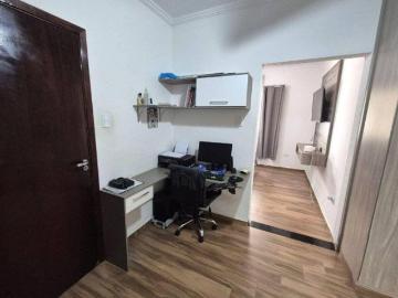 Casa em Vila Augusta, Sorocaba/SP de 300m² 3 quartos à venda por R$ 1.100.000,00