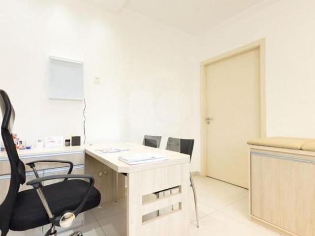 Casa em Vila Municipal, Jundiaí/SP de 155m² 7 quartos à venda por R$ 900.000,00