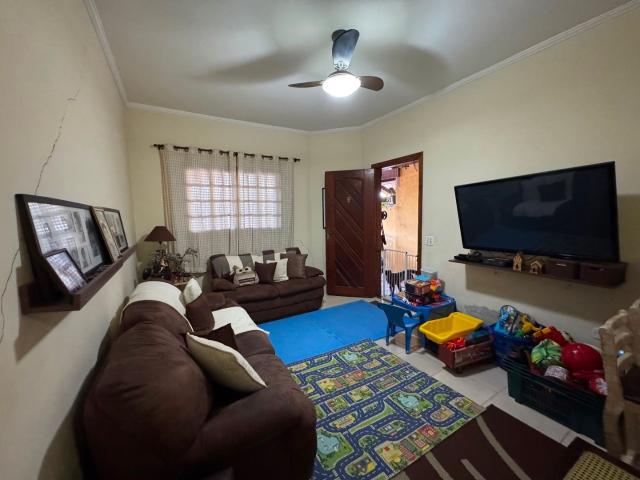 Casa em Vila Sonia, Praia Grande/SP de 75m² 2 quartos à venda por R$ 379.900,00