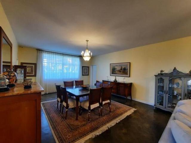 Casa em Vila Santo Antônio, Cotia/SP de 290m² 3 quartos à venda por R$ 2.000.000,00