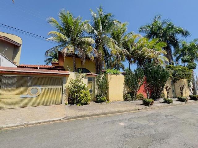Casa Em Vila Santa Júlia, Mogi Guaçu/sp de 344 m² 3 Quartos Para Locação R$8.000,00/mes