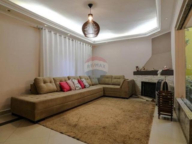 Casa em Vila Suissa, Mogi das Cruzes/SP de 225m² 4 quartos à venda por R$ 848.000,00