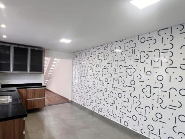Casa em Vila Pompéia, São Paulo/SP de 240m² 3 quartos à venda por R$ 2.640.000,00