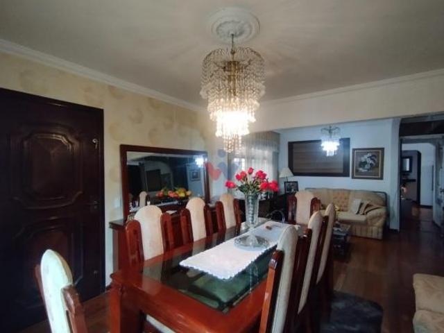 Casa em Xaxim, Curitiba/PR de 160m² 2 quartos à venda por R$ 730.000,00