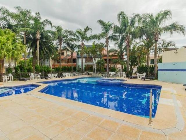 Casa em 2 terrenos no Parque Iguaçu