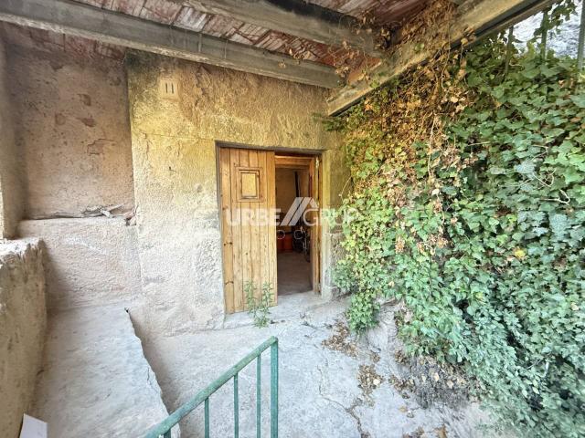 CASA DE PUEBLO GENUINA, EN MURA,ENCANTADORA CON 4 HABITACIONES