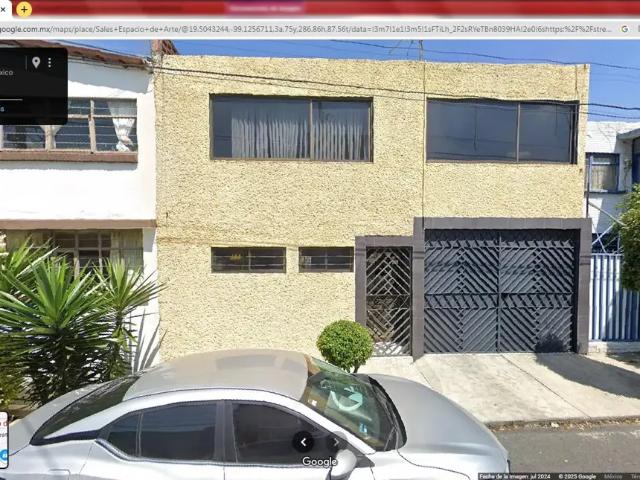 CASA EN MUY BUENA UBICACIÓN,PARA HABITAR O NEGOCIO