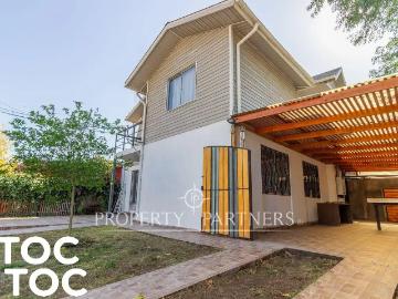 Casa en venta en Coipue, Macul - Jardín