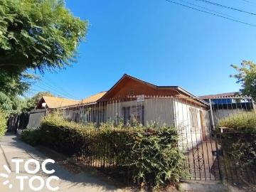 Casa en venta en Coipue, Macul - Estacionamiento
