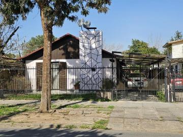 Casa en venta en Coipue, Macul - Estacionamiento
