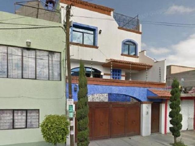 Casa en Metropolitana Nezahualcoyotl 250 m2 construidos