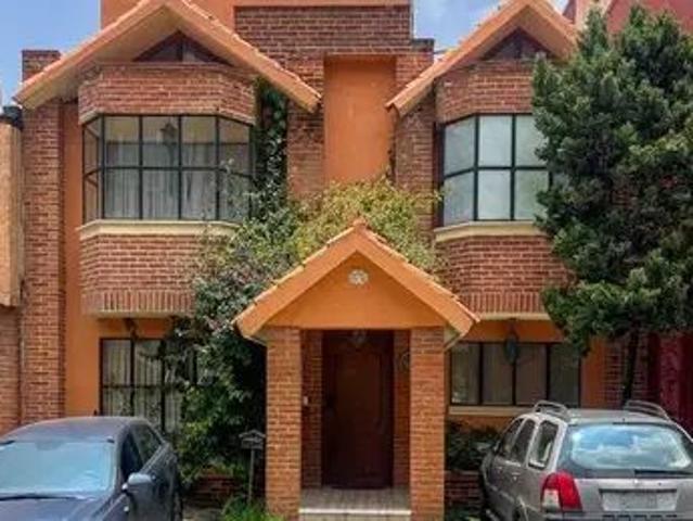 Casa En Miguel Hidalgo 4ta Sección, Tlalpan Con 3 Recámaras, 180 M², Id: 175356