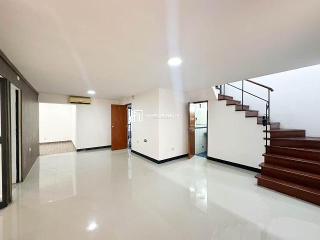 Casa en Miraflores en Condominio