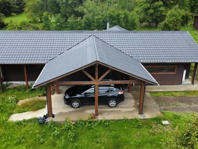 Casa en molco bajo villarrica | 4 dormitorios por 5900.00 en Villarrica
