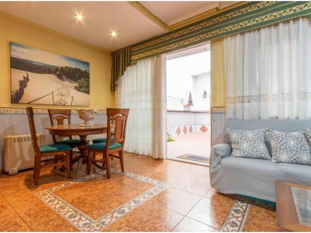 CASA EN MONCADA