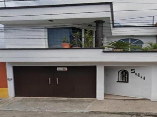 CASA EN MORELIA MICHOACAN DEBAJO DEL VALOR COMERCIAL