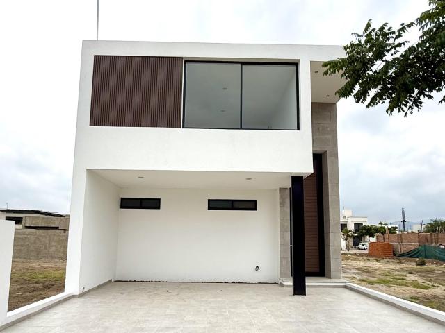 Casa en nueva en venta Fracc. Mayorca