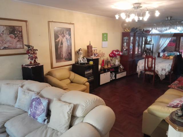 Casa en Ate