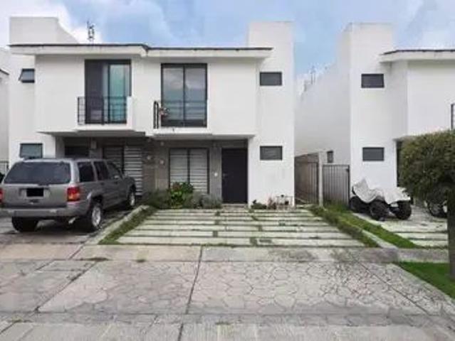 Casa en Av. Altara 100, Cortijo San Agustin, San Agustín, Jalisco, México