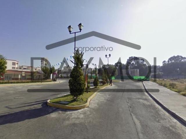 Casa en Av. La Fortaleza Esq. Privada Alcazar Fracc, La Fortaleza, 55066 Ecatepec de Morelos, Méx