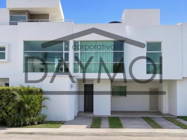 Casa en Av Pirules, Paseo de Camelinas, 42084 Pachuca de Soto, Hgo