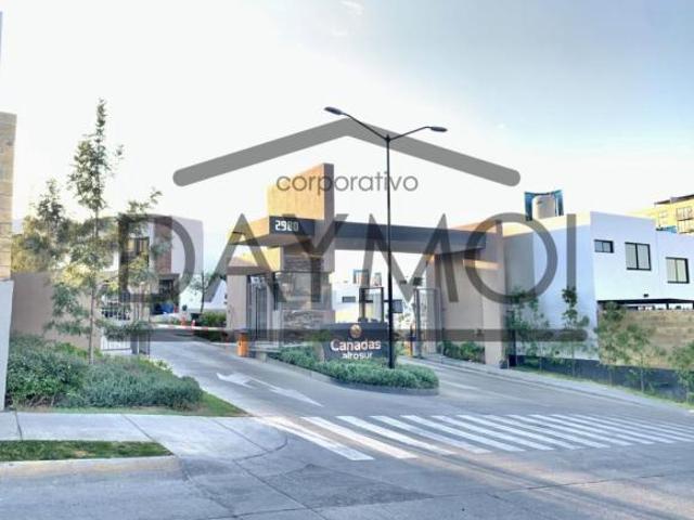 Casa en Av. Tierra Encantada #2980, Int.23, Cond. Cañadas Alto Sur, Fracc. Alto Sur, Jalisco