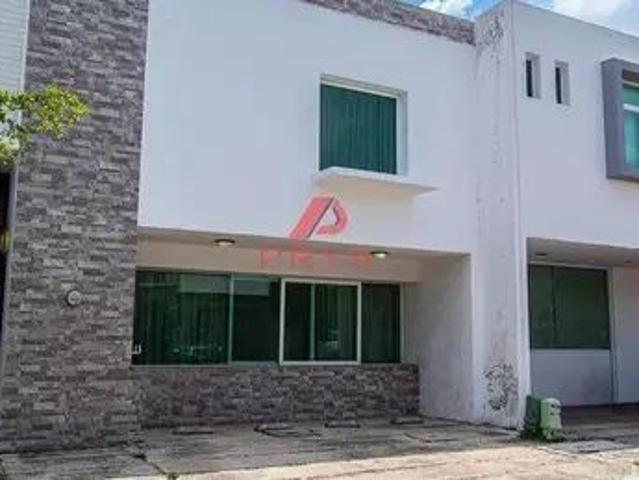 Casa en Avenida Aviación, Sol Real, San Juan De Ocotán, Zapopan, Región Centro, Jalisco, 45201, México